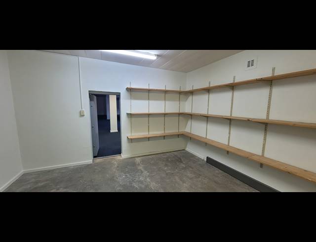 585M² OFFICE TO LET IN NELSPRUIT CENTRAL